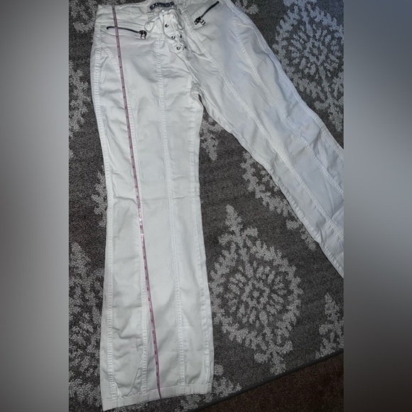 ⭐️Express⭐️Vintage White Pants, size 1/2⭐️ - Picture 9 of 17